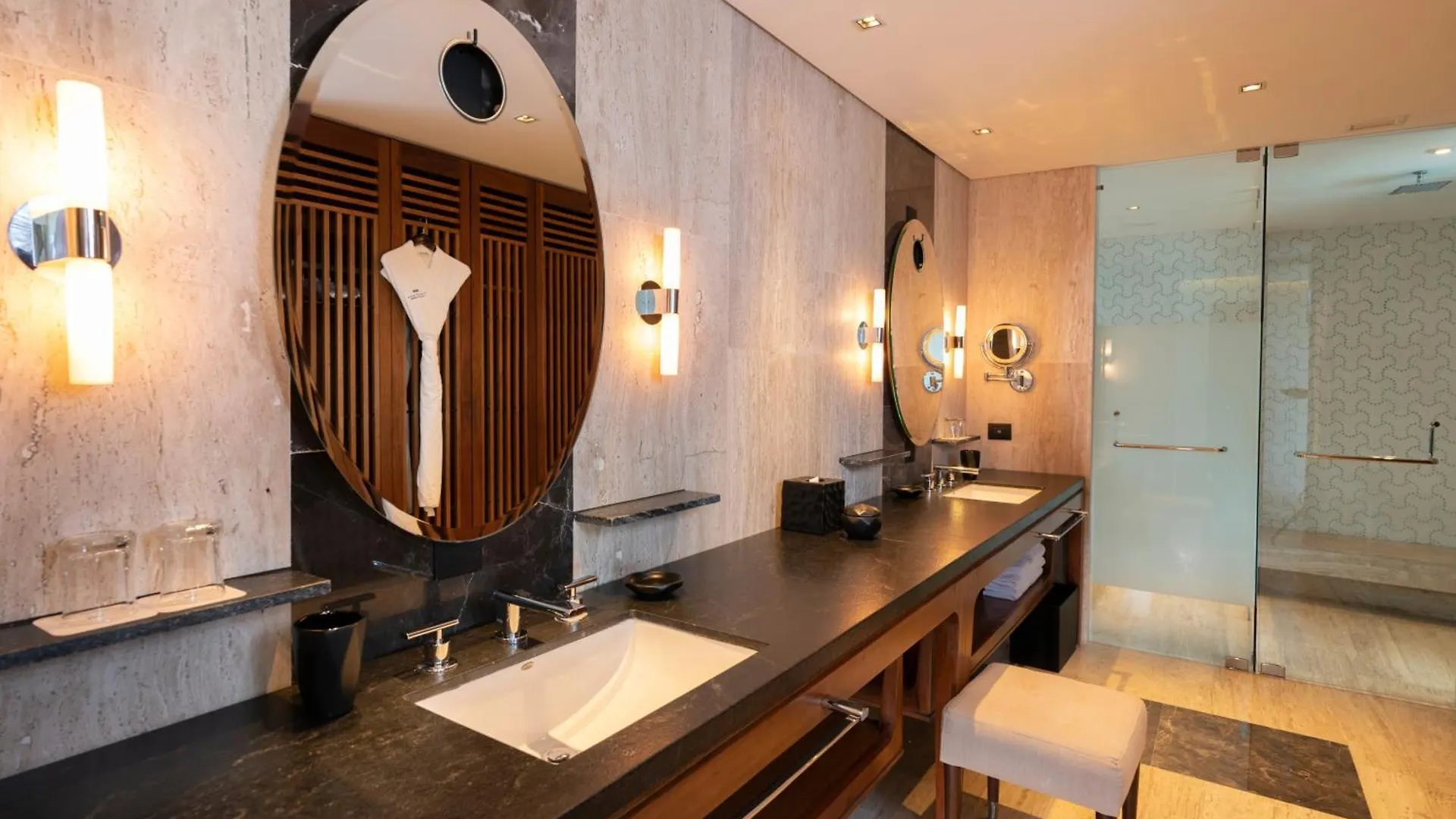 מלון Hyatt Centric Playa Del Carmen - Downtown House & Beach House (Adults Only)