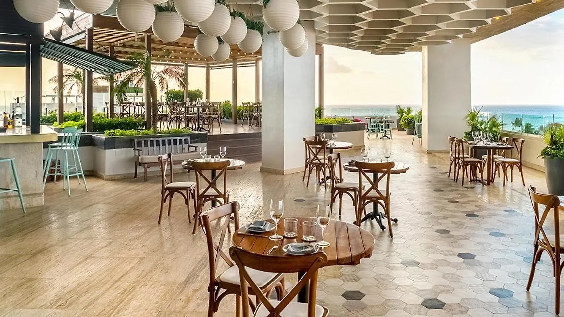 מלון Hyatt Centric Playa Del Carmen - Downtown House & Beach House (Adults Only)