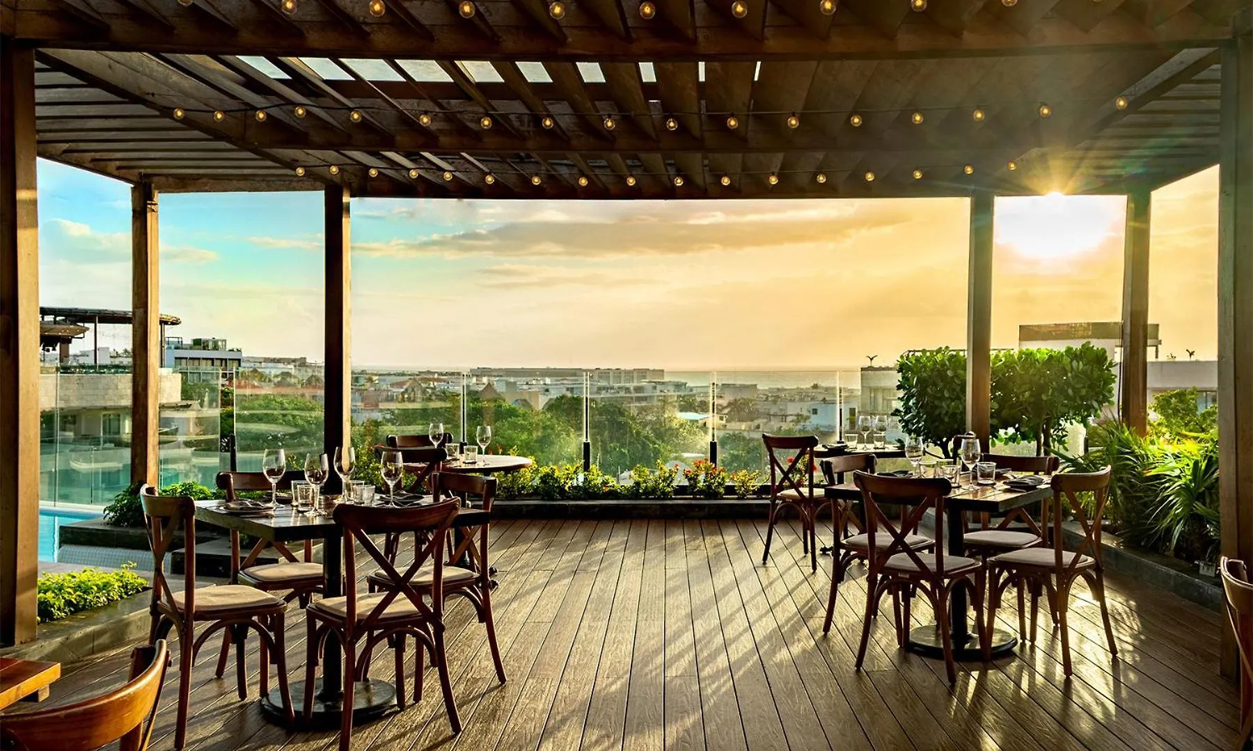 Hyatt Centric Playa Del Carmen - Downtown House & Beach House (Adults Only)